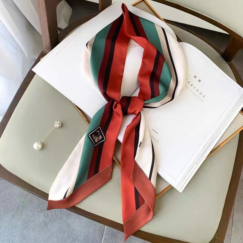 Luna & Dolphin Syal Sutra Skin - Silk Tie Striped ulasan dan harga